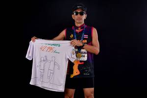 BIB: 42195, 356
                            <button type="button" onclick="openModal(9900656)" class="btn btn-primary btn-sm float-right btn-popup" data-toggle="modal" data-target=".modal-high-quality">
                        <i class="fas fa-shopping-cart"></i> Add to Cart
                    </button>
                                            <button type="button" onclick="isThisMe(9900656, true)" class="btn btn-success btn-sm float-right btn-popup btn-isme hidden" data-toggle="tooltip" data-placement="bottom" title="นี่คือรูปของคุณใช่ไหม คลิกที่นี่เพื่อเอาเข้าอัลบั้ม">
                        <i class="fas fa-plus"></i> Add to album
                    </button>
                    <button type="button" onclick="isThisMe(9900656, false)" class="btn btn-warning btn-sm float-right btn-popup btn-isnotme hidden">
                        <i class="fas fa-ban"></i> Remove from album
                    </button>